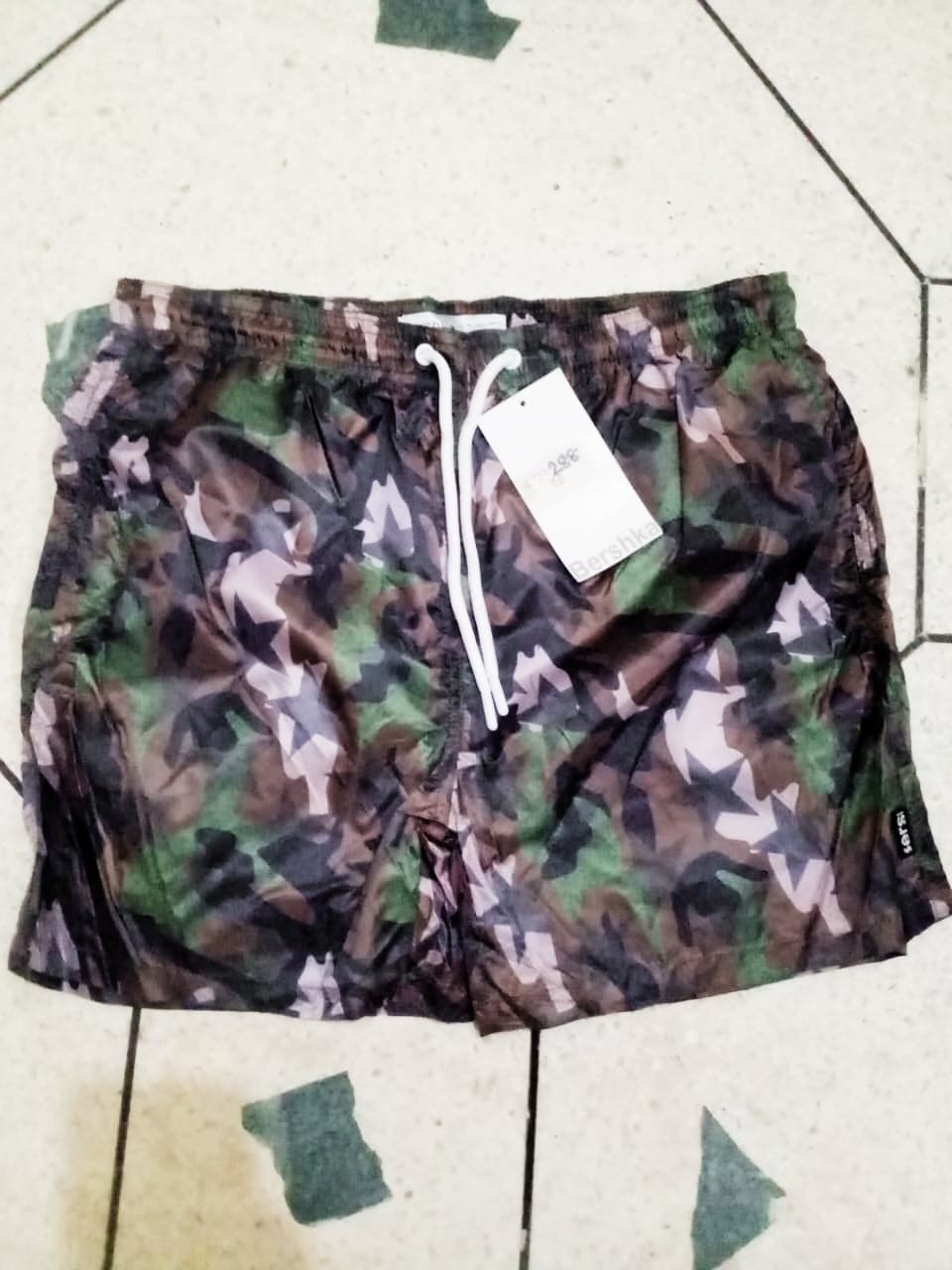 *Men's Swimming Short*